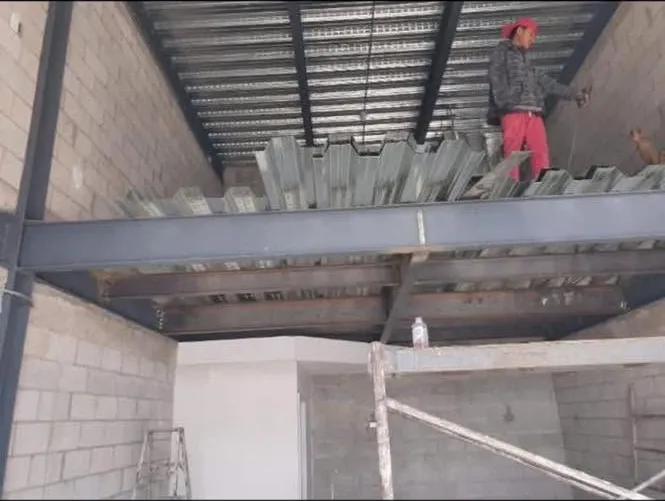 Estructura de acero y entrepiso